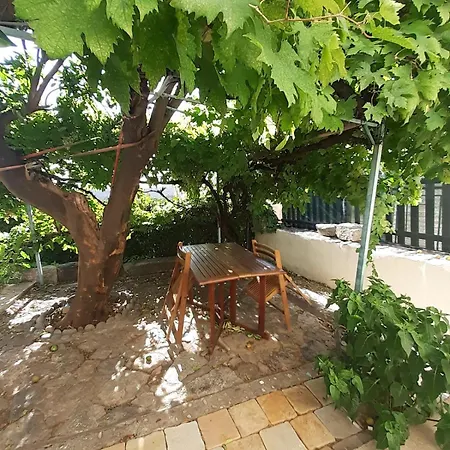 Maison De Village